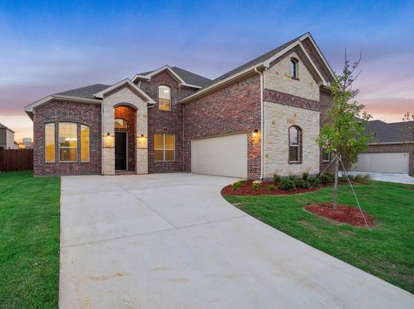 5650 RANGER Drive, Midlothian, TX 76065