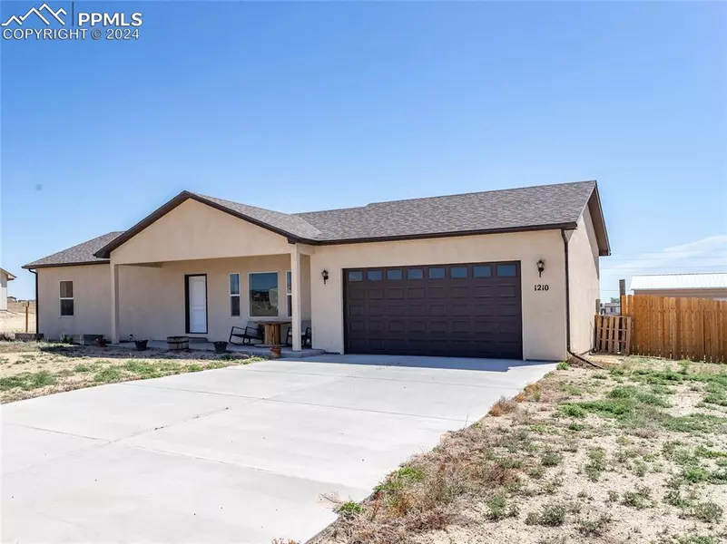 1210 N Ladonia DR, Pueblo, CO 81007