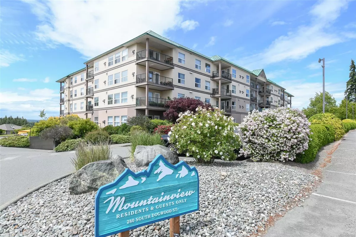 Campbell River, BC V9W 6Y7,280 Dogwood St #114