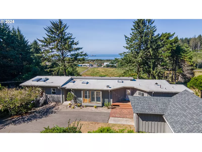 90286 CAPE ARAGO HWY, Coos Bay, OR 97420