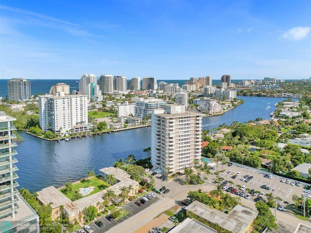 Fort Lauderdale, FL 33304,888 Intracoastal Dr  #10F