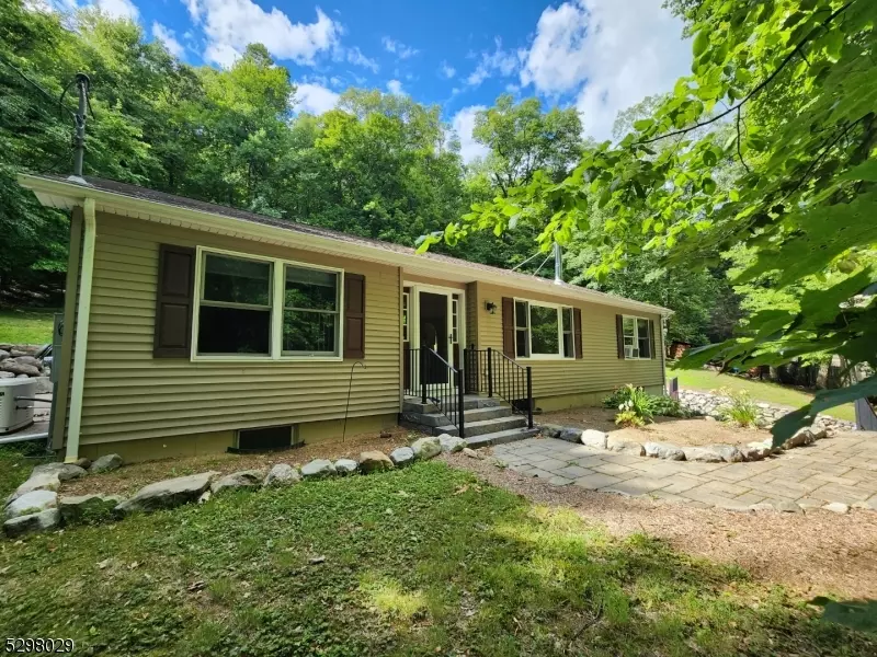 183 W Owassa Tpke, Frankford Twp., NJ 07860