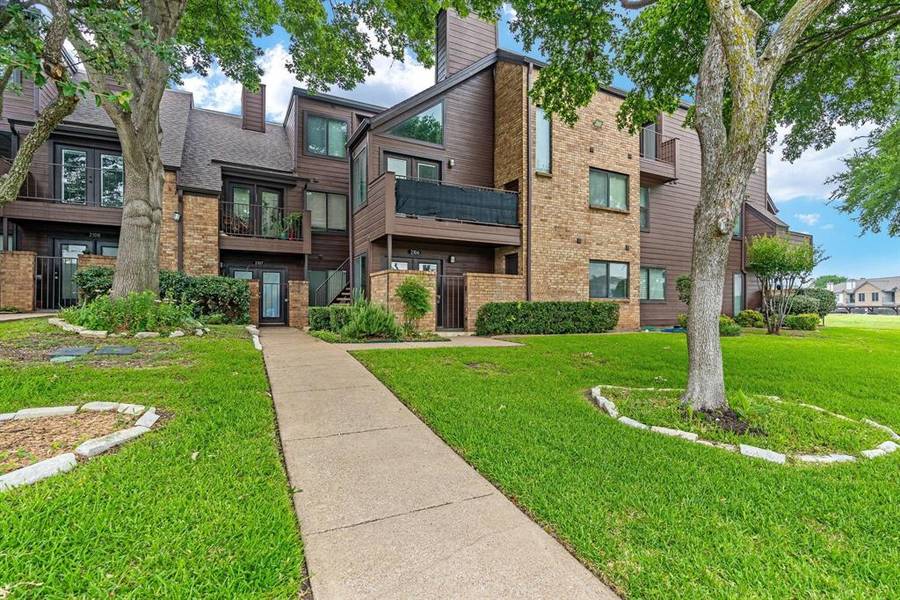 1712 Baird Farm Circle #2106, Arlington, TX 76006