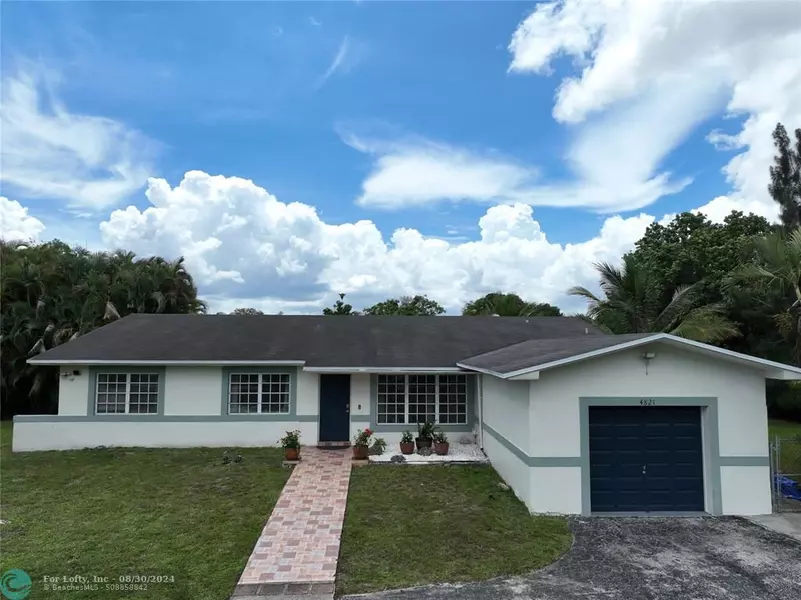 4821 SW 163rd Ave, Southwest Ranches, FL 33331