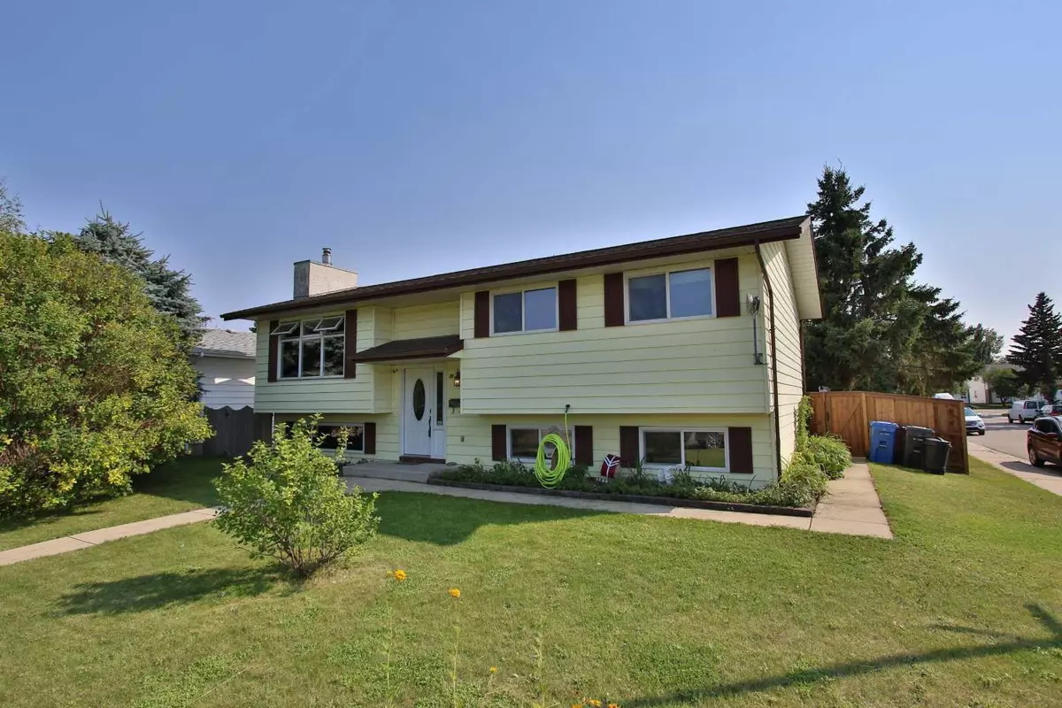 Red Deer, AB T4N 6J6,39 Howarth ST