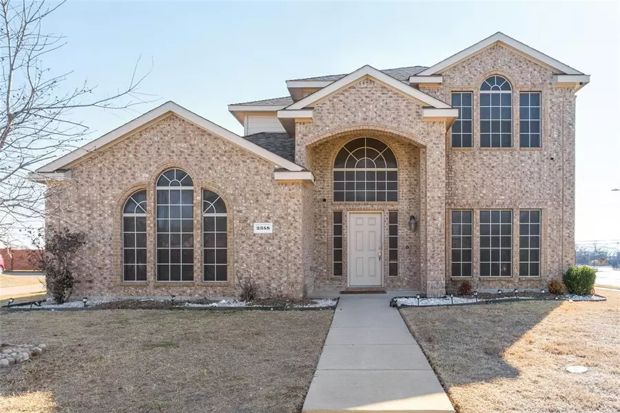 2358 Cedarwood Drive, Lancaster, TX 75134