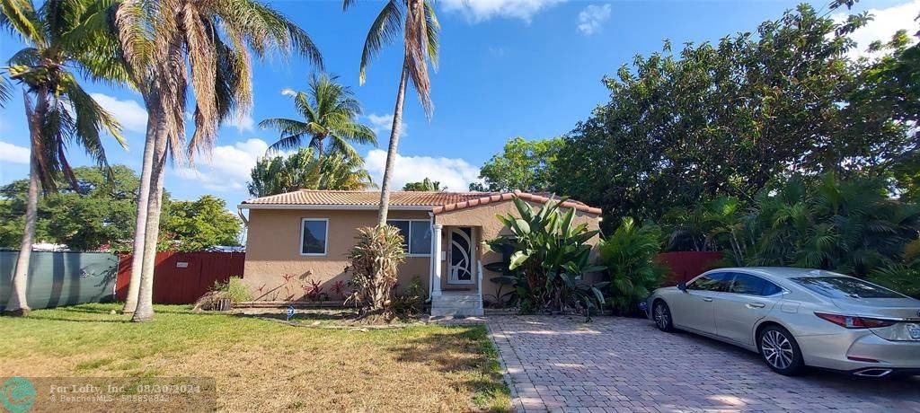 1632 Cleveland St, Hollywood, FL 33020