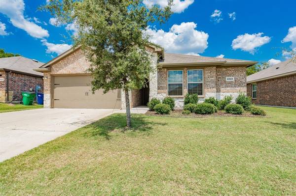 2313 Conklin Drive, Fate, TX 75189