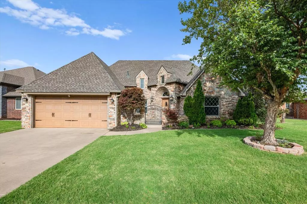 Edmond, OK 73012,17313 Grey Hawk Lane