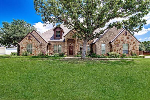 8108 Oakmont Drive,  Burleson,  TX 76028