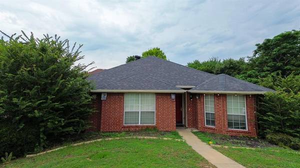 7415 Wild Brick Drive,  Dallas,  TX 75249