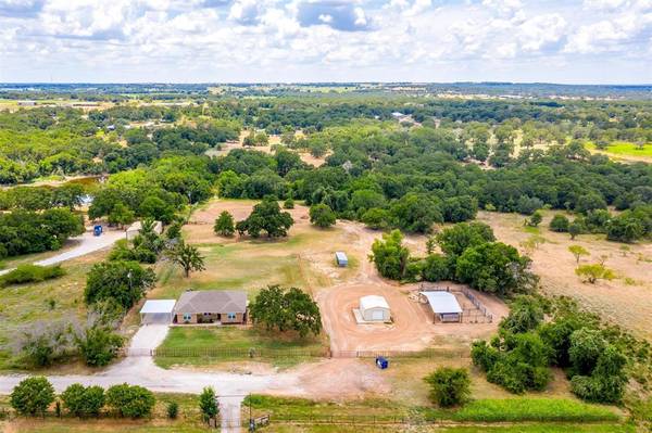 521 Hereford Road, Poolville, TX 76487