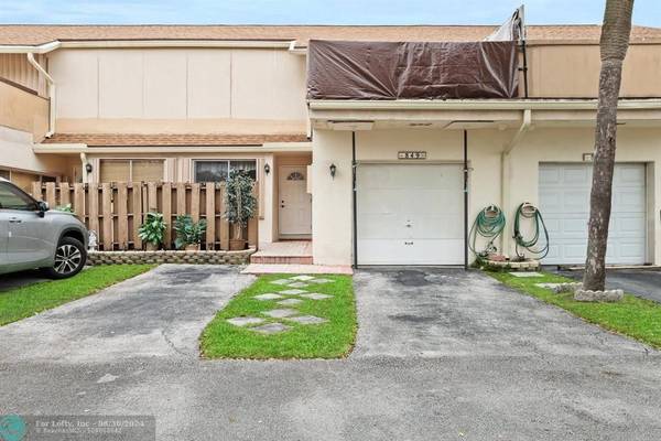 Plantation, FL 33324,849 NW 81st Way  #3