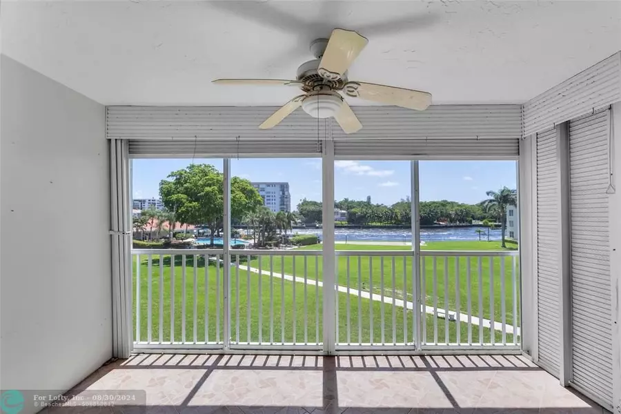 3150 NE 48th Ct  #303, Lighthouse Point, FL 33064