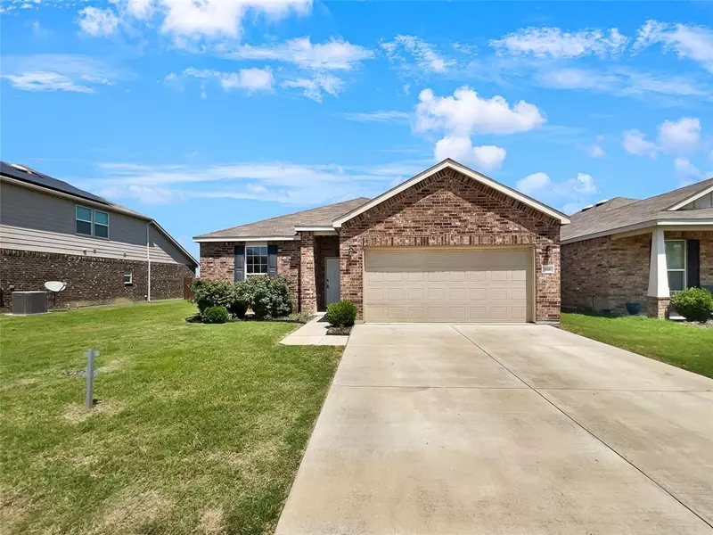 8116 Bralers Way, Fort Worth, TX 76131