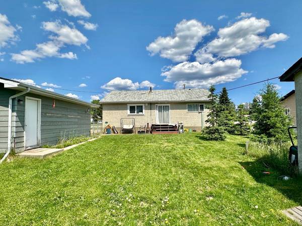 Swan Hills, AB T0G 2C0,4823 Ravine DR