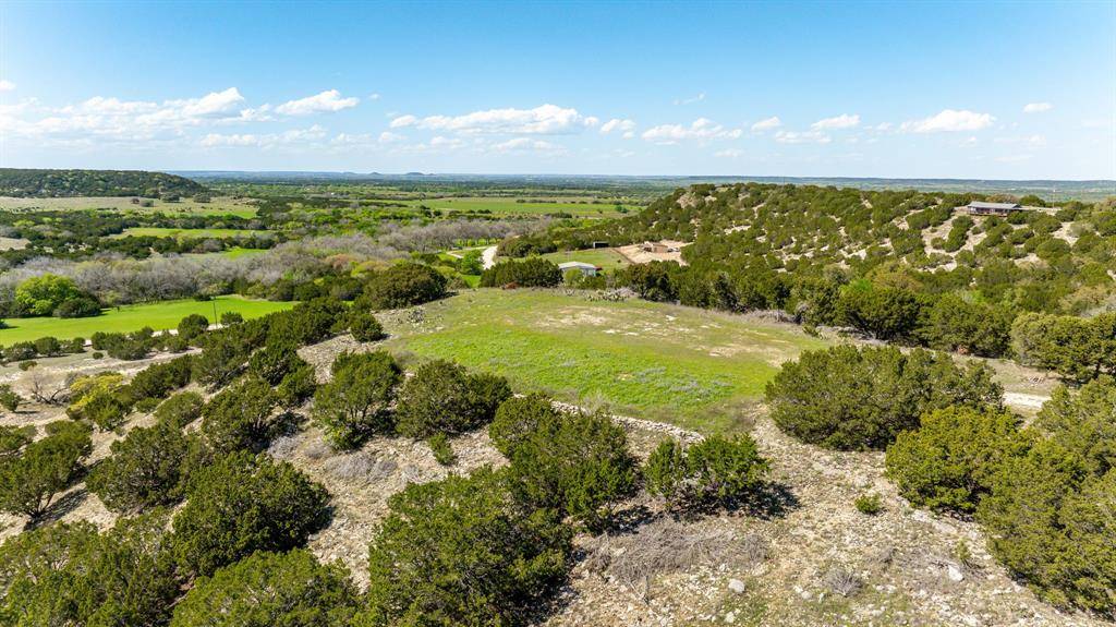 220 Private Road 2122, Meridian, TX 76665