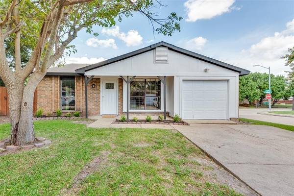 454 Vincent Street,  Cedar Hill,  TX 75104