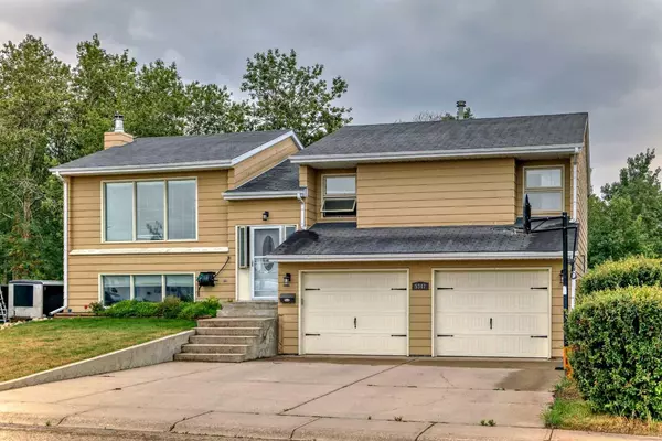 5347 36A ST,  Innisfail,  AB T4G 1E6