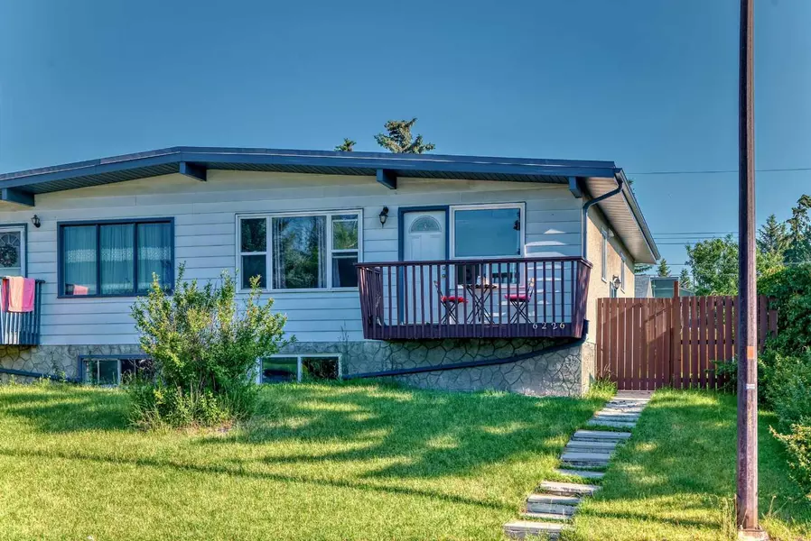 6226 Beaver Dam WAY NE, Calgary, AB T2K 3W7