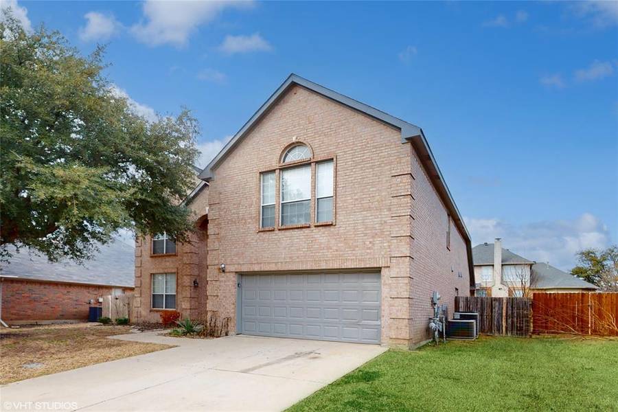 5449 Glen Canyon Road, Fort Worth, TX 76137