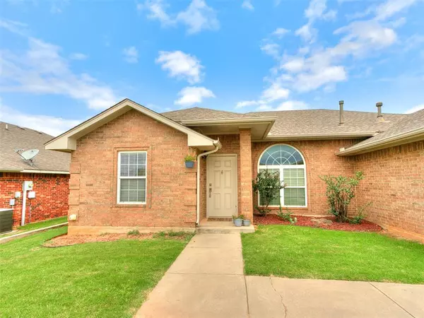 Moore, OK 73160,509 SW 41st Street