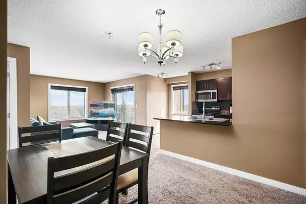 Calgary, AB T3J 0S2,5 Saddlestone WAY NE #419