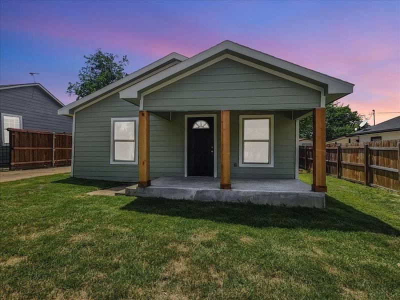 3304 Gordon Avenue, Fort Worth, TX 76110