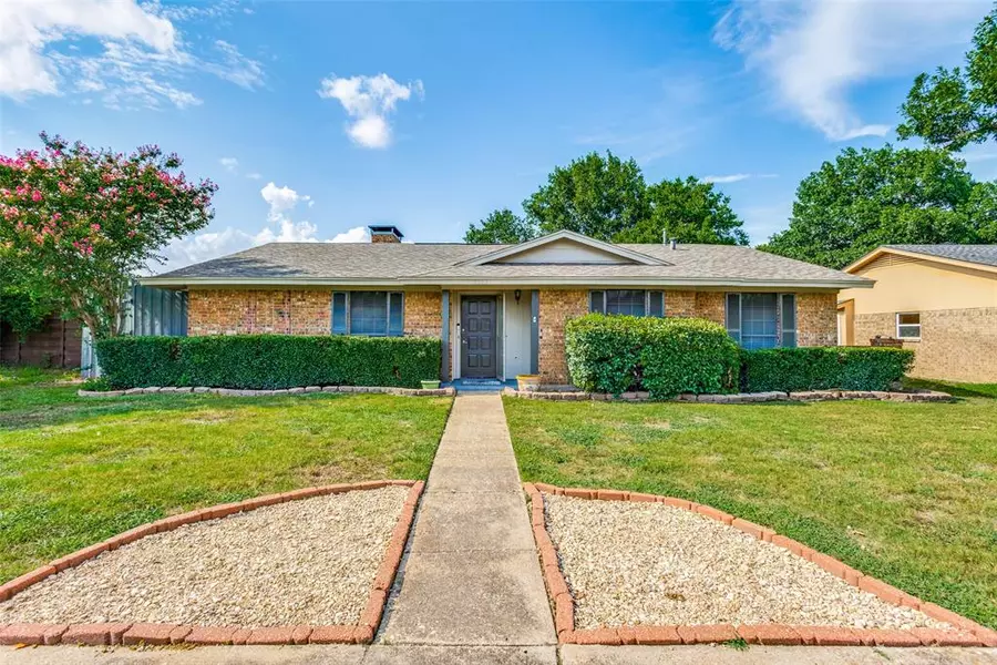 3017 Alderon Lane, Garland, TX 75044