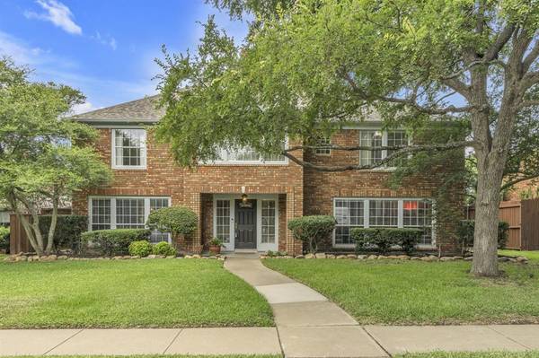 3205 Wessex Circle,  Richardson,  TX 75082