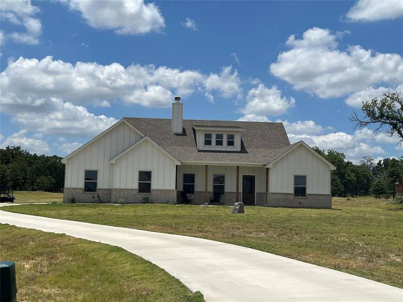 124 Grey Hound Lane, Poolville, TX 76487