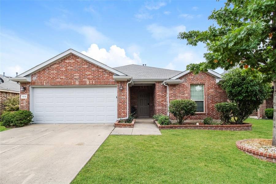 1014 Lake Grove Drive, Little Elm, TX 75068