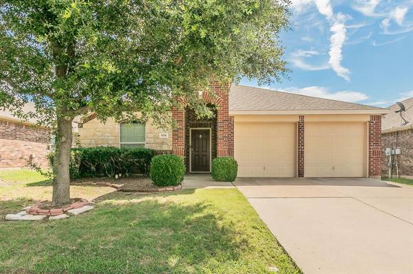 936 Furlong Drive,  Grand Prairie,  TX 75051