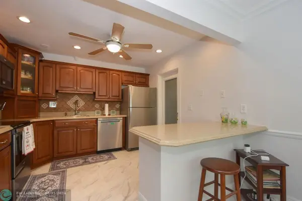 Fort Lauderdale, FL 33328,3628 E Bell Dr #75