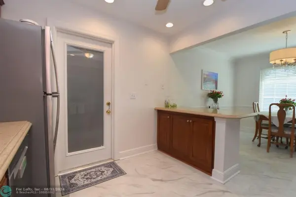 Fort Lauderdale, FL 33328,3628 E Bell Dr #75