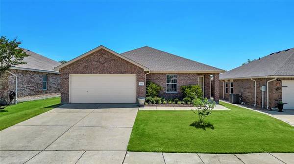 552 Lincoln Avenue, Lavon, TX 75166