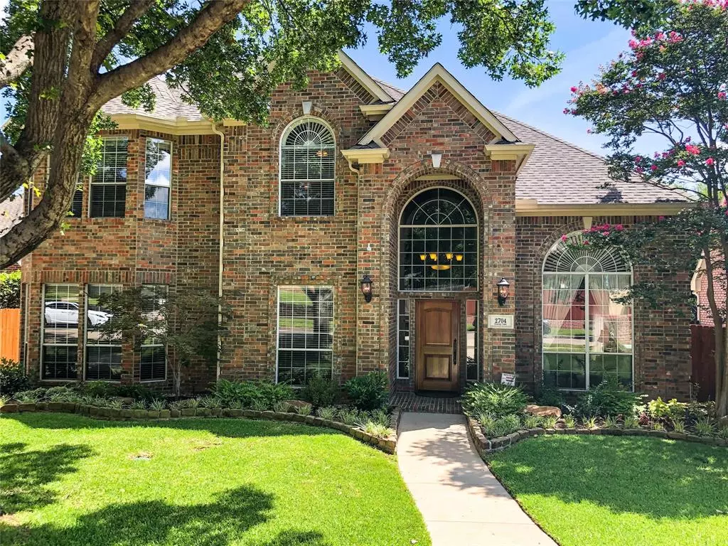 Grapevine, TX 76051,2704 Chase Oak Drive