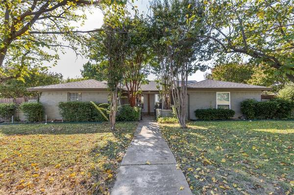 801 Irwin Drive #A, Hurst, TX 76053