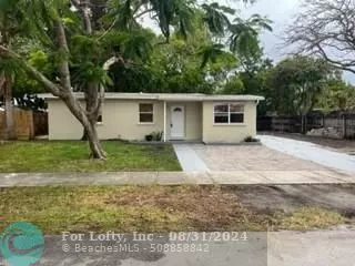 4721 NE 15th Ter, Pompano Beach, FL 33064