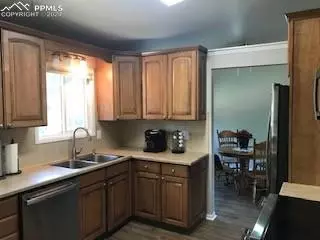 Colorado Springs, CO 80917,5216 Smokehouse LN