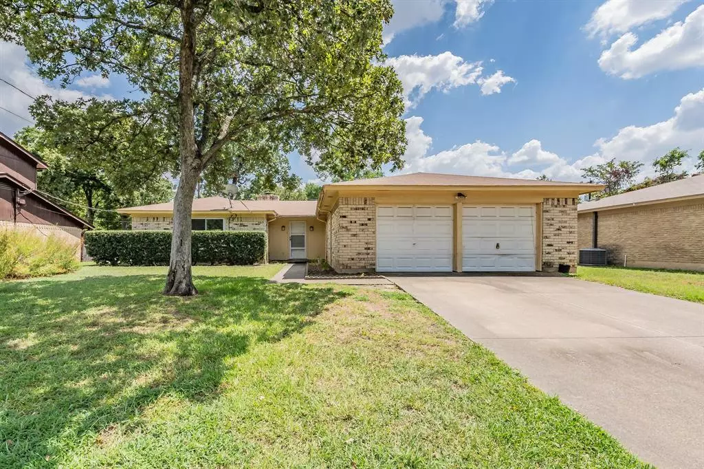 Arlington, TX 76016,5112 Bonneville Drive