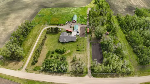 Rural Red Deer County, AB T4E 0N5,1533 Township Road 372