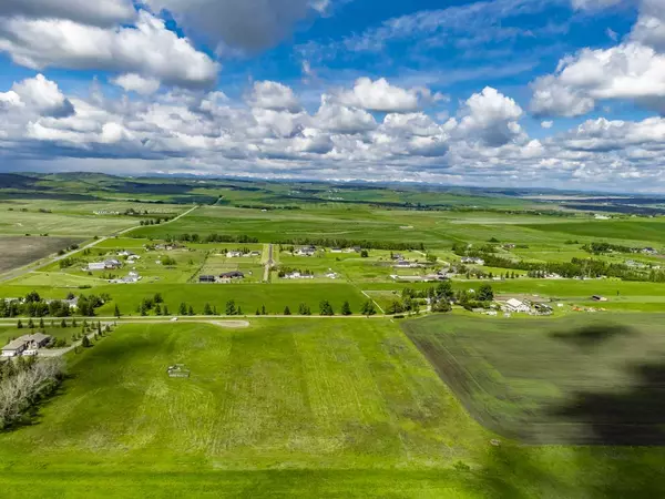 Rural Foothills County, AB T0L 0X0,3.95 Acres 42 ST W