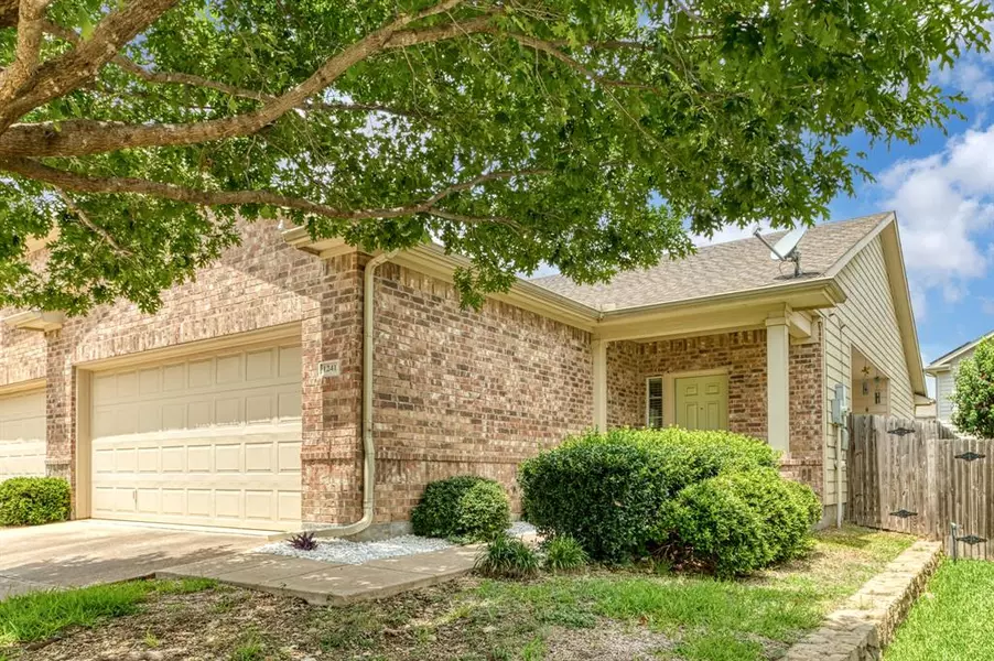 1241 Grand Central Parkway, Fort Worth, TX 76131