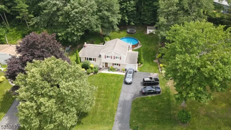 12 Warren Pl, West Milford Twp., NJ 07480