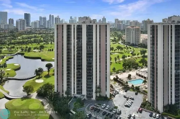 Aventura, FL 33180,20379 W Country Club Dr. W Country Clud DR #1839