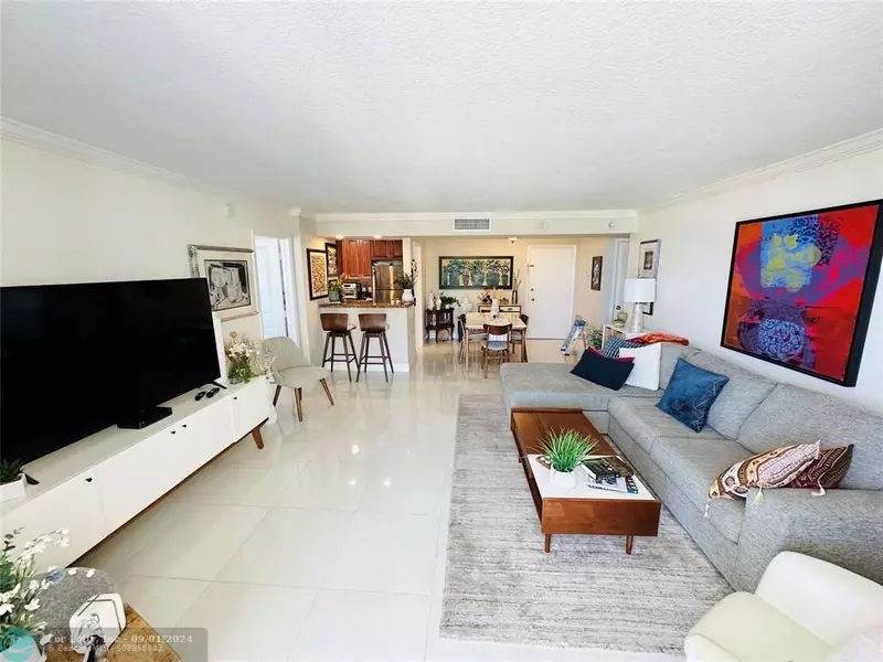 1 Las Olas Circle  #511, Fort Lauderdale, FL 33316