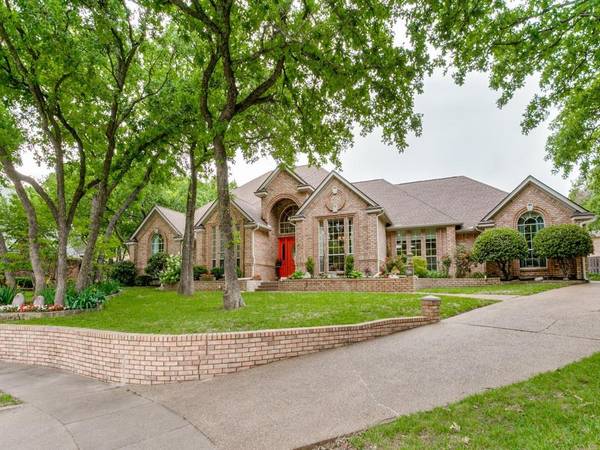 708 Williamsburg Court,  Keller,  TX 76248