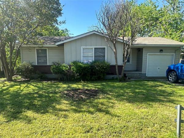 1407 Tremont Street,  Greenville,  TX 75401