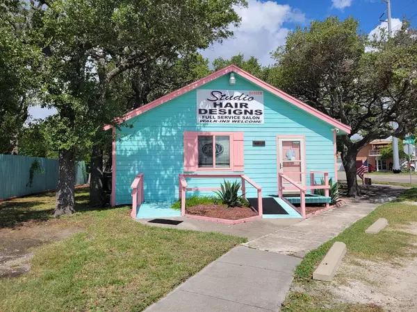 217 W Nelson, Aransas Pass, TX 78336